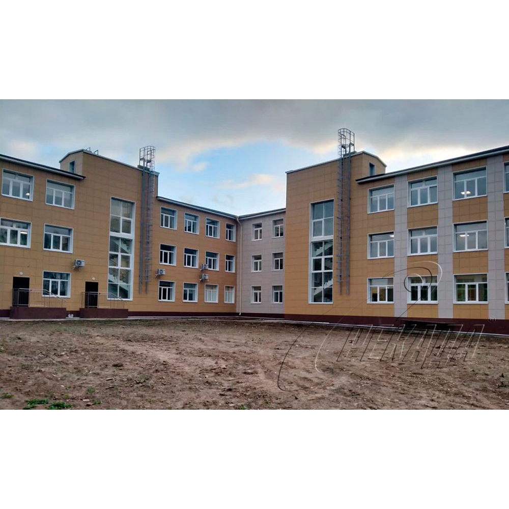Обновление фасада школы в г. Клин
